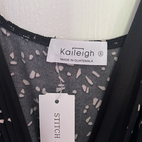 Women jumpsuit - Picture 2 of 3